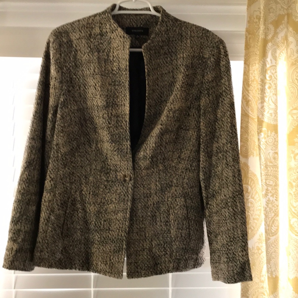 Jones Wear < blazer